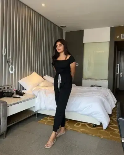 Call Girls Jamwa Ramgarh Cash On Delivery